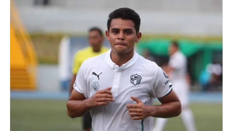 Alexander Larín volverá a jugar en Comunicaciones
