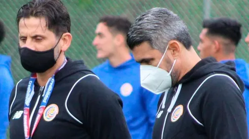 Mauricio Solís da pistas sobre los titulares de Costa Rica contra Estados Unidos