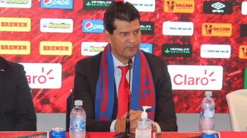 Cardozo: “Estoy ilusionado por ganar títulos”