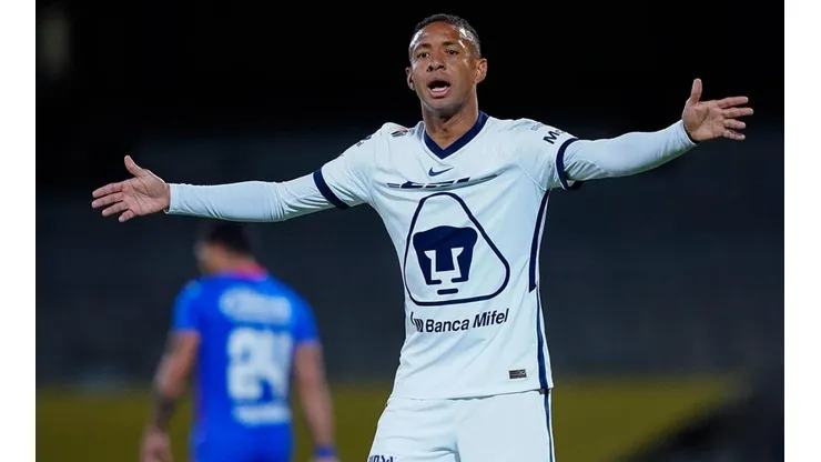 Gabriel Torres se pronuncia sobre rumores que cuestionaban su continuidad en Pumas