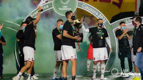 Saprissa anuncia cuatro bajas