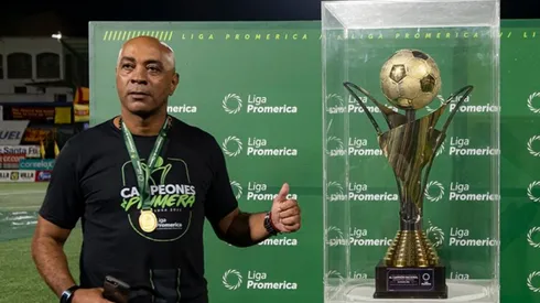 Mauricio Wright está hospitalizado