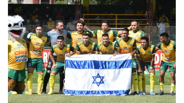 Guastatoya es sancionado por salir con una bandera de Israel