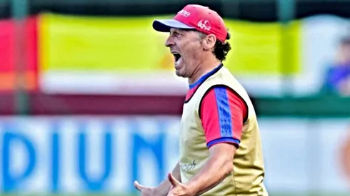 ¡Pedro Troglio fue castigado por su comportamiento!