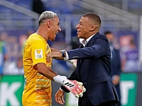 ¿Mbappé le suelta la mano a Keylor Navas?