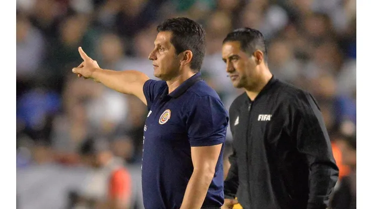 Ronald González tenía el análisis de sus rivales en la computadora