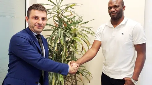 David Suazo entrenará a un equipo italiano