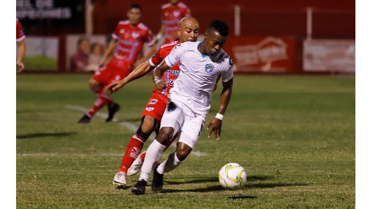 Todos los detalles de Comunicaciones vs Sacachispas