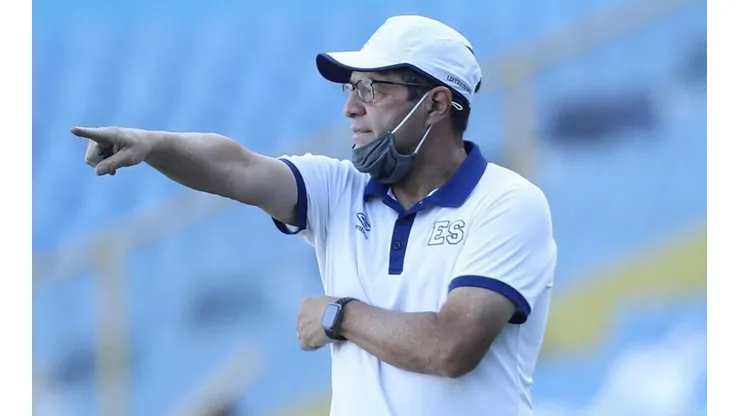 Hugo Pérez ya está armando la lista para las Eliminatorias Concacaf