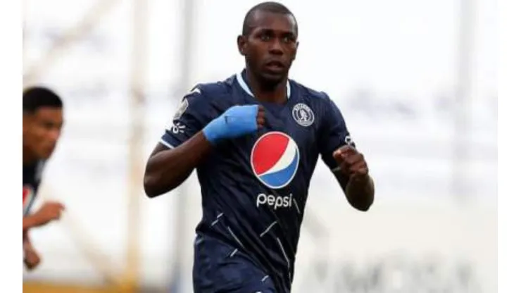 Muma Fernández acepta que Olimpia llega mejor que Motagua al Clásico