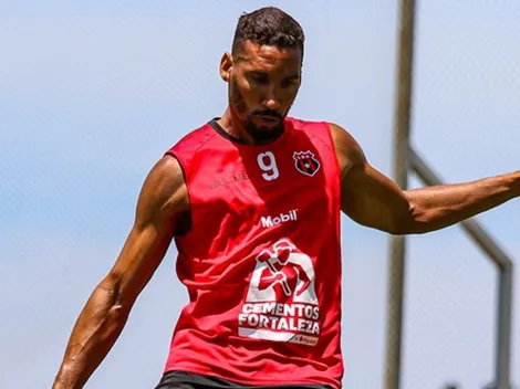 Baja de última hora para Alajuelense