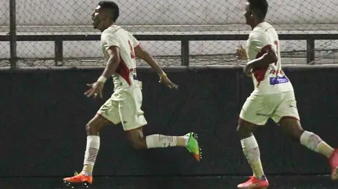 Gerardo Gordillo se estrena como goleador en Perú [VIDEO]