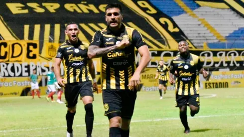 Ramiro Rocca confirma su fama goleadora en Honduras