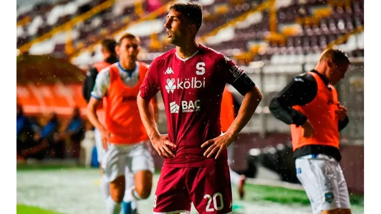 Mariano Torres evidencia delicada situación del Saprissa