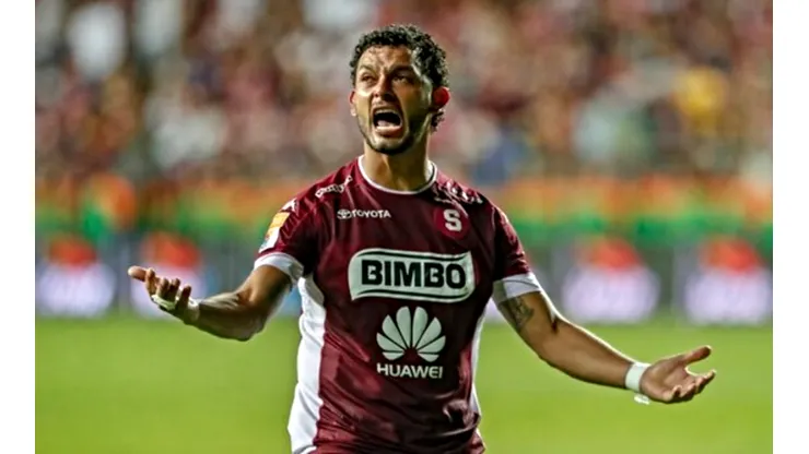 Michael Barrantes: "El árbitro me retó a unos golpes"