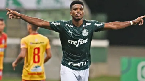 Newton Williams: hat-trick y debut con Palmeiras