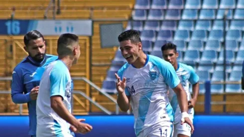 Darwin Low y su primer reto en Eliminatorias