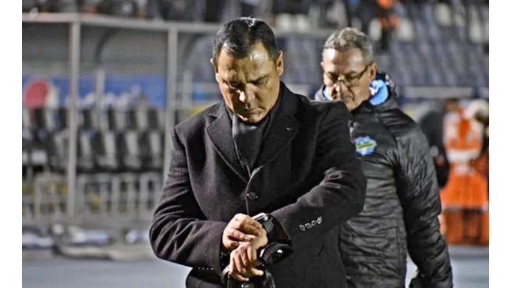 Mauricio Tapia y una gran racha con los Albos