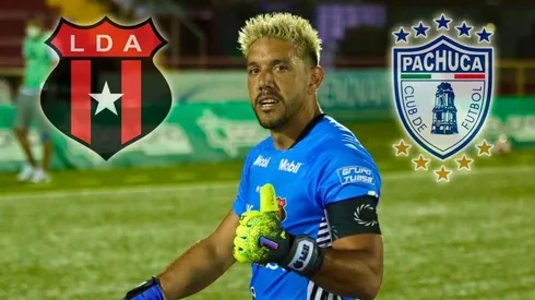 Pachuca le propone a Alajuelense intercambio de jugadores por Leonel Moreira