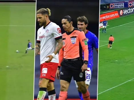 Insólito: delantero de Cruz Azul iba a convertir y el árbitro evitó el gol [VIDEO]