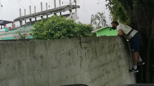 Diego Vásquez se las ingenió para ver el triunfo de Motagua