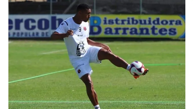 Marcel Hernández contó por qué decidió dejar Cartaginés para ir a Alajuelense