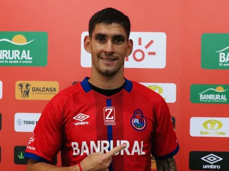 Gustavo Britos tras fichar con Municipal de Guatemala: “No dudé en ir a un equipo grande”