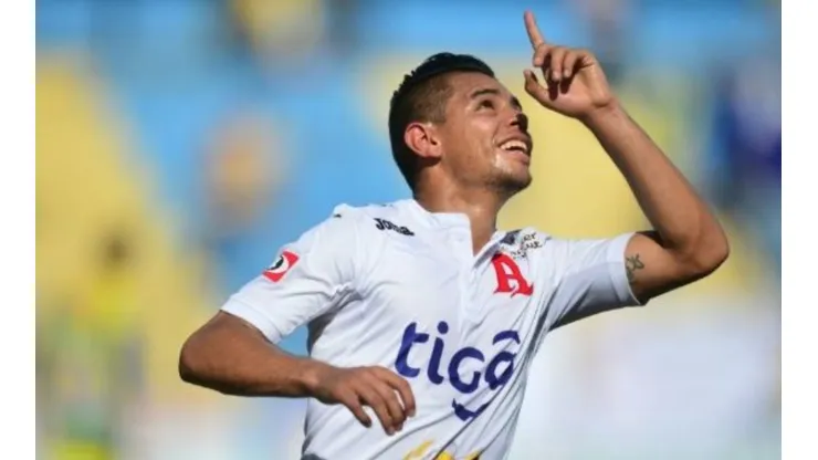 Larín esperar lograr cosas importantes en Guatemala