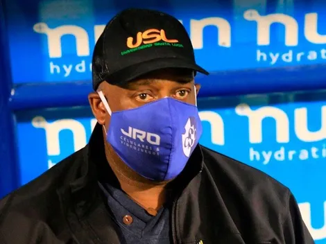 Unafut suspende a Hernán Medford