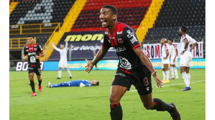 Alajuelense dio otro golpe de autoridad a Saprissa