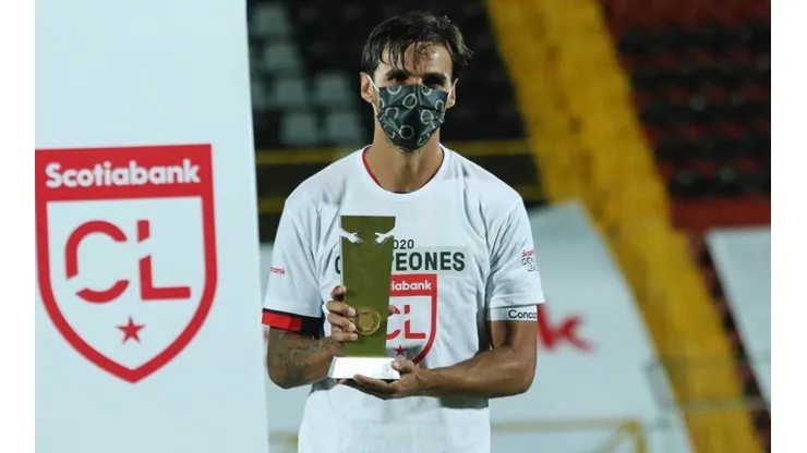 Bryan Ruiz afirma que Alajuelense aprendió a ganar