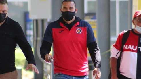 “El Gullit” Peña ya está en El Salvador