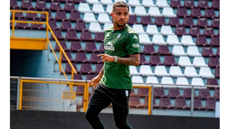 Frank Zamora no seguirá en Saprissa