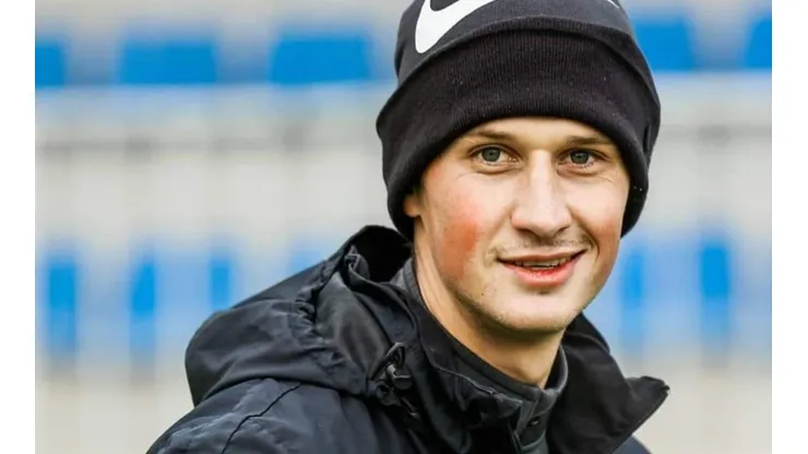 Nicholas Hagen encaminado para jugar la UEFA Europa League