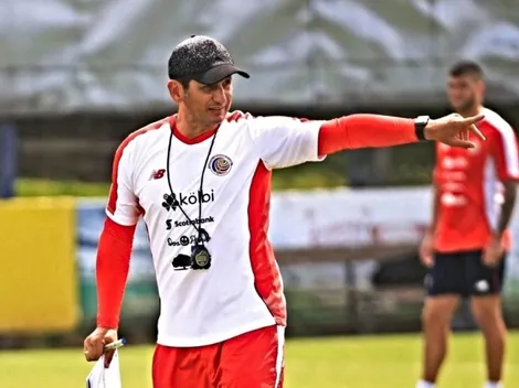 Ronald González prefiere a México