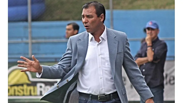 Mauricio Tapia y un saldo negativo en Comunicaciones
