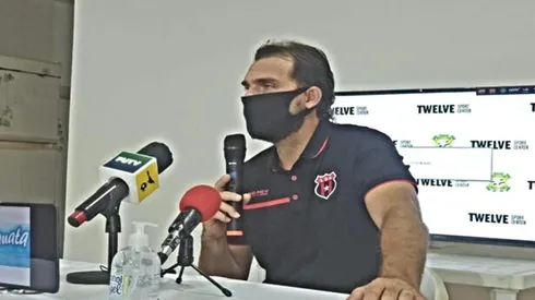 Andrés Carevic y el favorito entre Alajuelense y Olimpia