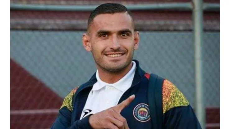 Real España confirma la llega del delantero mexicano, Omar Rosas