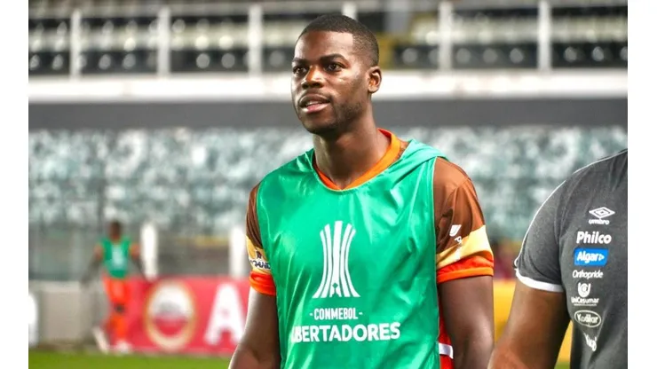Niko Kata llega a Real Estelí: nació en España, juega en el CF Montañesa y representa a Guinea Ecuatorial