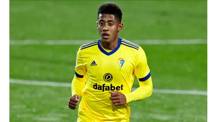 Cádiz de Anthony Lozano vs Alavés: cuándo, dónde y por que canal ver el partido por la fecha 18 de LaLiga