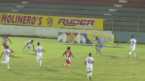 Vida y Olimpia empataron 0-0 con una gran actuación de Edrick Menjivar