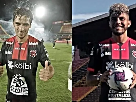 Bryan Ruiz recibe a Johan Venegas