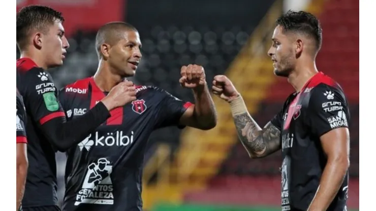 Alajuelense suma una nueva baja y es la de un jugador importante