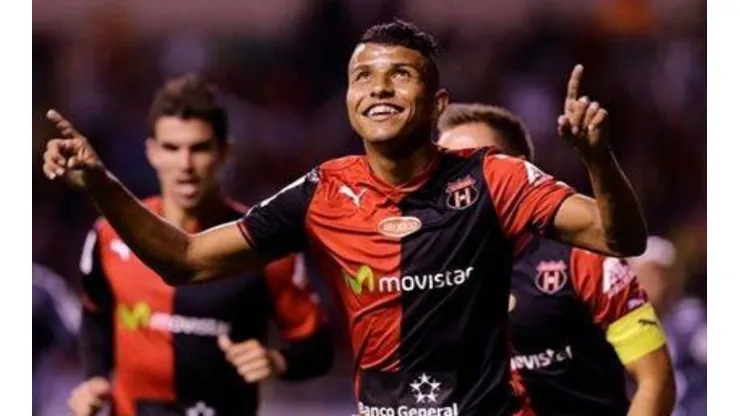 Johan Venegas volverá a jugar con Alajuelense