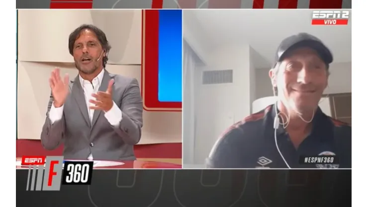 Pedro Troglio recibido entre aplausos por televisión de Argentina tras clasificar a semis con Olimpia