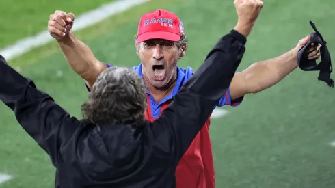 Pedro Troglio: “En Honduras tienen que festejar que Olimpia clasificó a las semifinales”