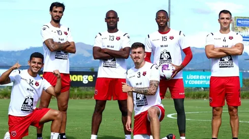 Diario español define a Alajuelense como "el gran equipo del momento"