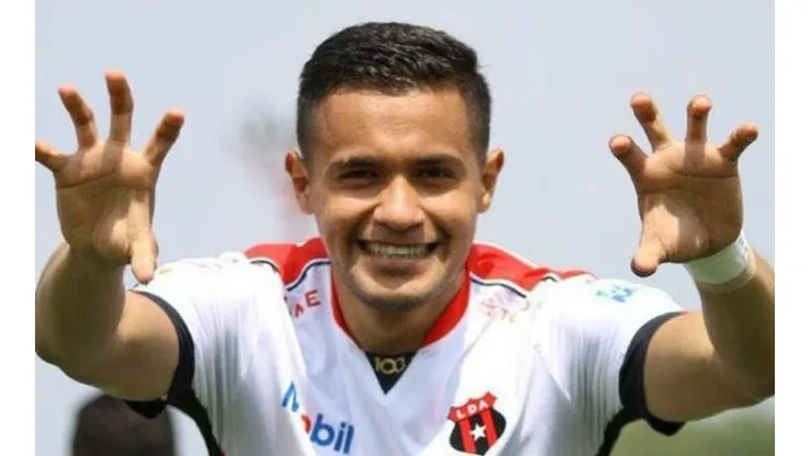 Roger Rojas deja Colombia y estaría cerca de un club de Costa Rica