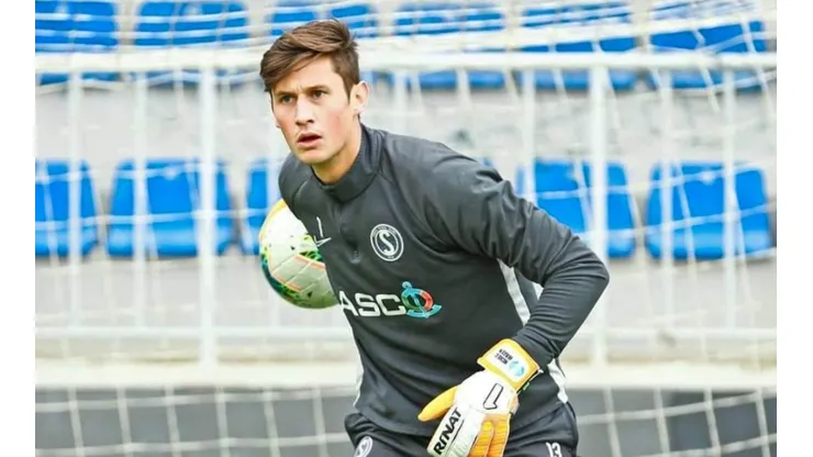 ¡Nicholas Hagen se gana a la afición del Sabail FC!