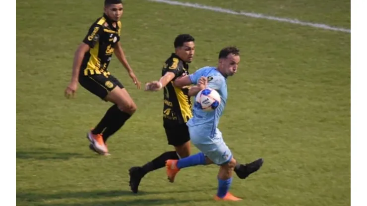 Motagua sigue a la cabeza; Real España complicó su clasificación